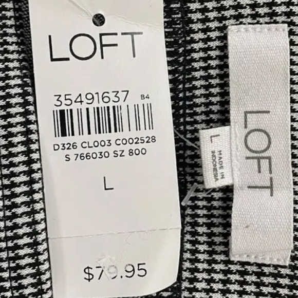 Loft Women's Houndstooth Pintucked Pull-On Flare Pants Size XL High Rise - Picture 4 of 14